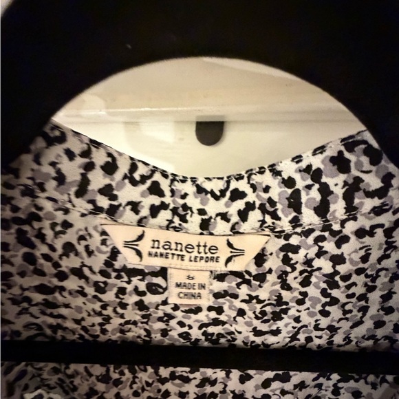 Nanette Lepore Black and White Leopard Fit Flare Sz8 belted, sleeveless dress - Picture 4 of 4